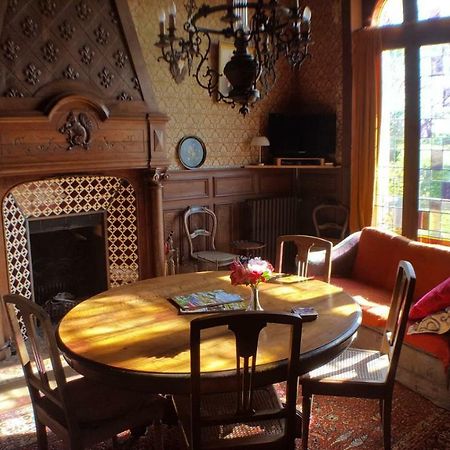 Le Chateau Du Grand Coudray Villaines-la-Juhel Exteriör bild