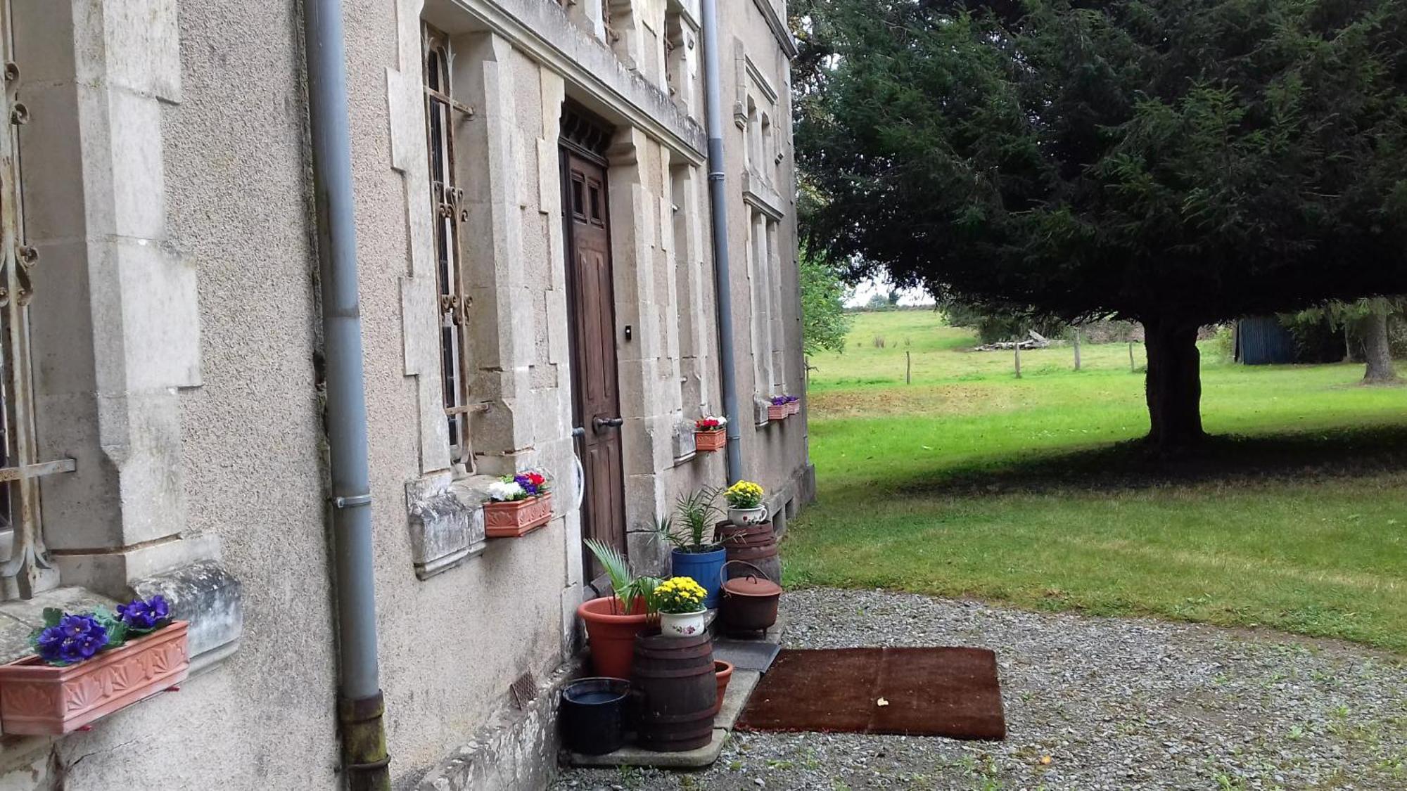 Le Chateau Du Grand Coudray Villaines-la-Juhel Exteriör bild