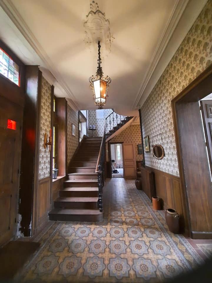 Le Chateau Du Grand Coudray Villaines-la-Juhel Exteriör bild
