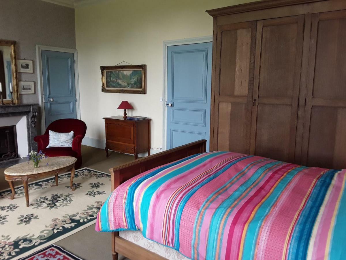 Le Chateau Du Grand Coudray Villaines-la-Juhel Exteriör bild